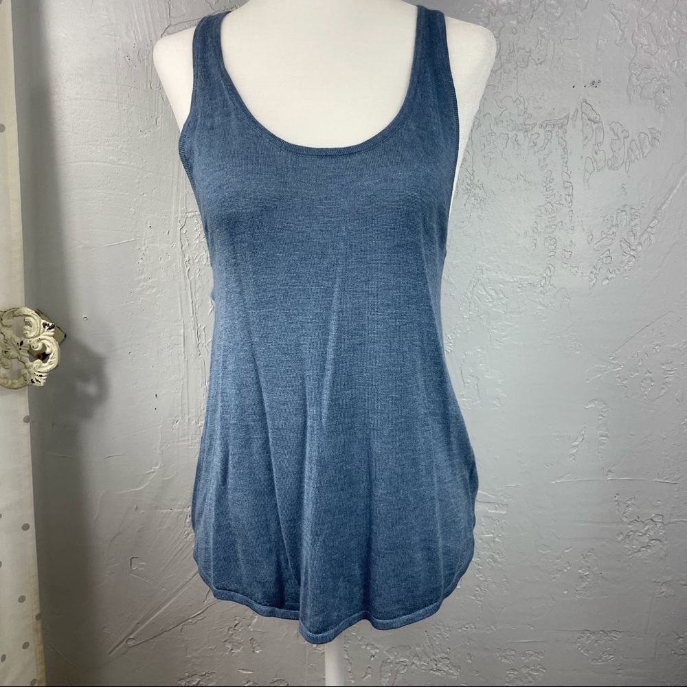 Lululemon blue top thak size S